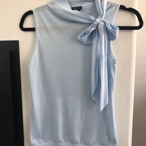 🎀Ann Taylor Sleeveless shirt